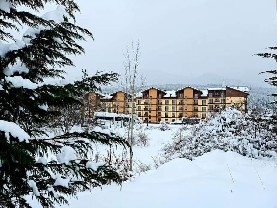Crown Bansko